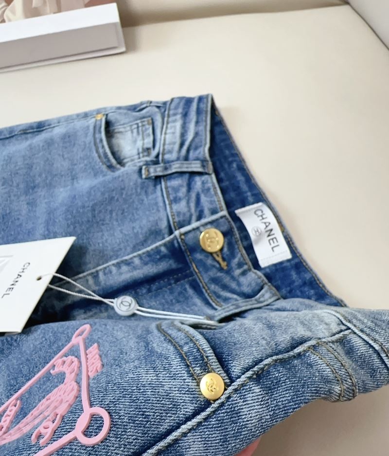 Chanel Jeans